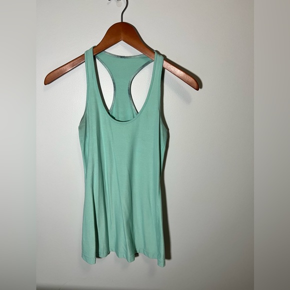 Lululemon Mint Color Razorback Tank Top - Picture 1 of 3